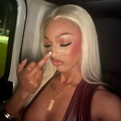 Ms. Pretty ✮ Profile