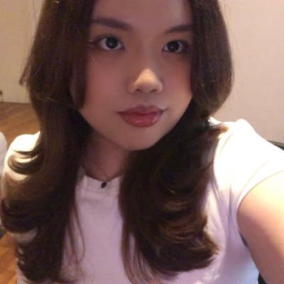 rougeonpaper's profile picture. 🇸🇩 starry-eyed lover / hurricane rider