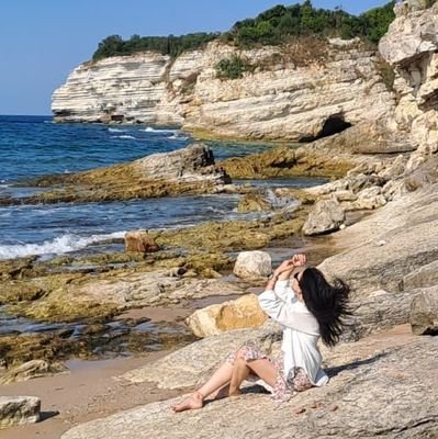 antipremses's profile picture. voes êtes votre seule limite.. @Besiktas ❥      📚🐛   #MKA  𝕭lack ོ