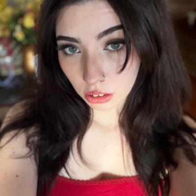 coolenoughmgc's profile picture. 