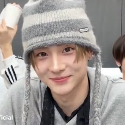 0503won's profile picture. for ald1 💥 the next generation kpop center — lee sangwon 🥀