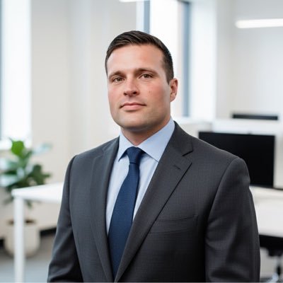 Mike_Cesaroni's profile picture. 📊💸 Investor in small businesses and aspiring entrepreneur. Surround yourself with like minded individuals and the world is yours