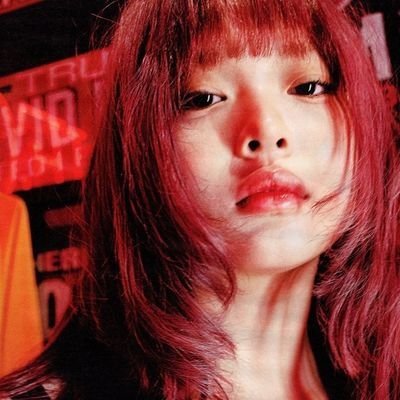 i01red's profile picture. bloody moon  ‚  vampire’s favorite.