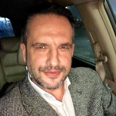 bernardcarol251's profile picture. 