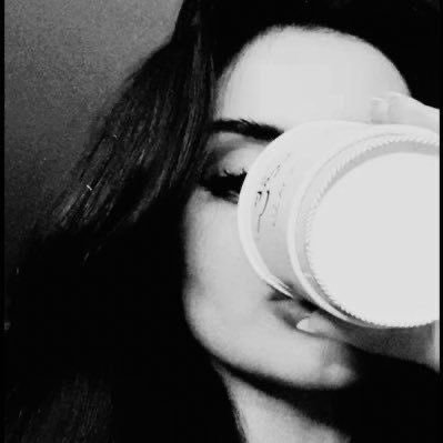 e7iilo's profile picture. اللھُمّ بشرني بما يُرضي الفؤاد ويُفرح القلب💌