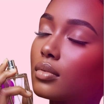 Emmanuella90706's profile picture. 