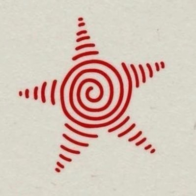 chidsirl's profile picture. decorator, model