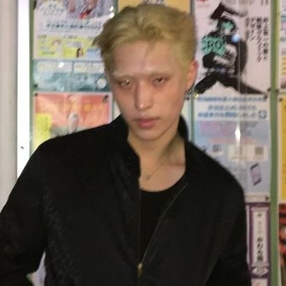 zrrv4k's profile picture. 기다려져 매일 late night calls / multi / nsfw / minors dni / p1won & skz brainrot