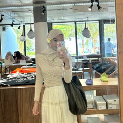 leofairlady's profile picture. 