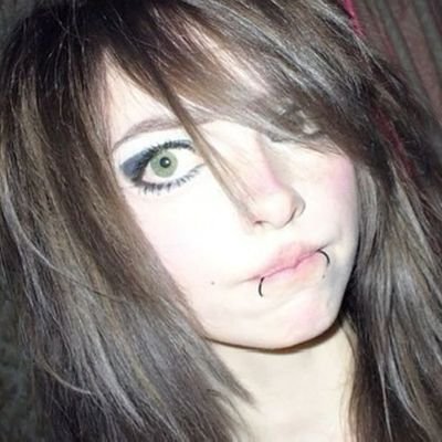 nosfferatta's profile picture. Padroeira pioneira canonizada dos lgbts