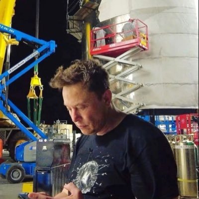 Bprivate_82837's profile picture. CEO of Tesla🚘/SpaceX🪐
and Tesla Investment I hope you are ready guys 🚀🚘