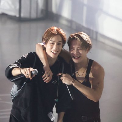 M_june98's profile picture. fan account ม๊ามี๊ของพี่มาร์ค @Marktuan  ชิป #jark หนักมากกก อย่ามายุ่งกับลูกเขยชั้นนะ @jacksonWang852 : Thank you LA for giving us Mark ❤️