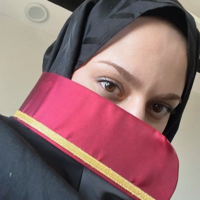 sevgiliyuklukk's profile picture. 