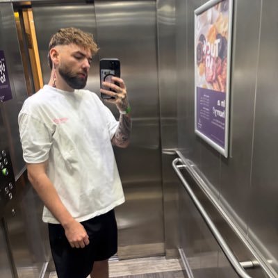 Tybrookss's profile picture. 