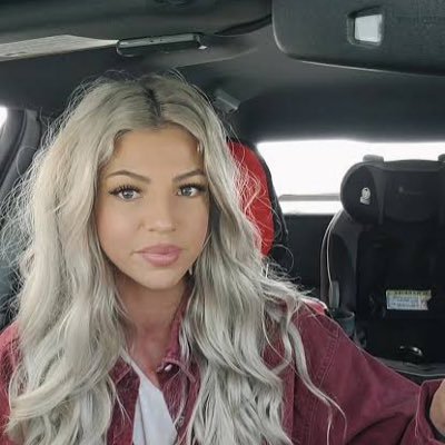 TaylorBreedmsi's profile picture. Farm girl🌽
Private page