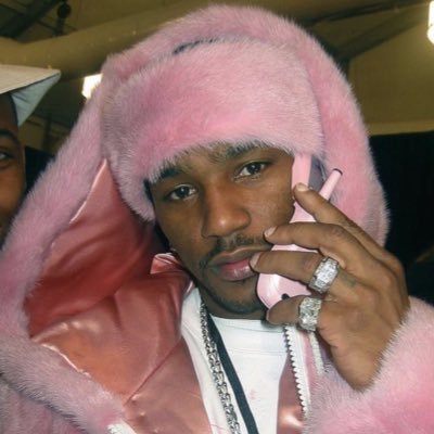 DawnnFM's profile picture. 