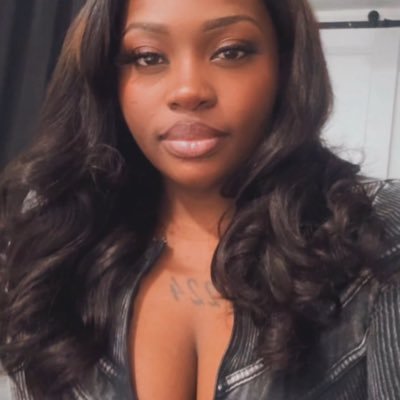 _BabyJam__'s profile picture. Ms. Robinson | BSN, RN | her. | Philippians 4:13 NKJV | C & J 🤍