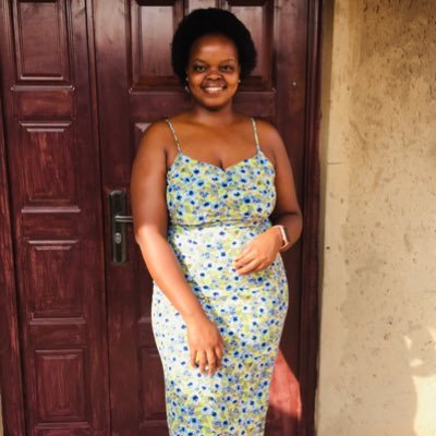 Zandy_Dladla's profile picture. Rooted in grace, moving in faith. 🌻💛Trust in the Lord. Proverbs 3:5–6 🤍