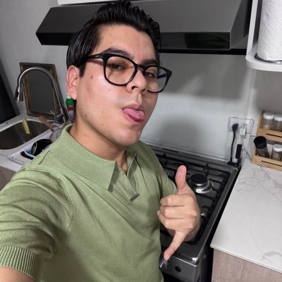 ChejoAlu's profile picture. No es suerte, es disciplina