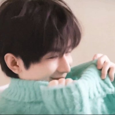 tinqerz_'s profile picture. อี้ (n.) #ดูดวงกับคุณอี้ สนใจทักได้ฮะ