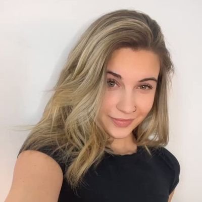 LindaMarth25595's profile picture. 