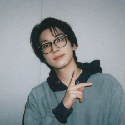 wonderghostin's profile picture. esse é um momento que eu preciso me lembrar. vocês aqui do brasil são os melhores fãs - mendes, shawn