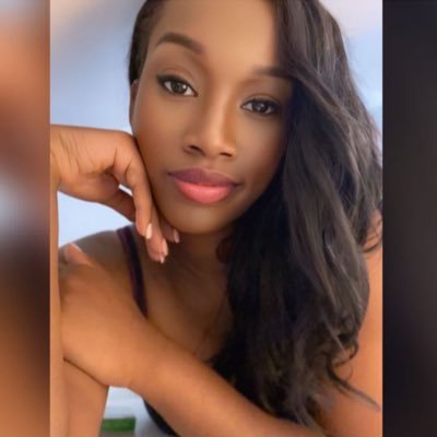 Nia_v1's profile picture. 🌹🖇️Harvey SiS 🖇️🌹 ❤️‍🔥Y.M.C.N❤️‍🔥