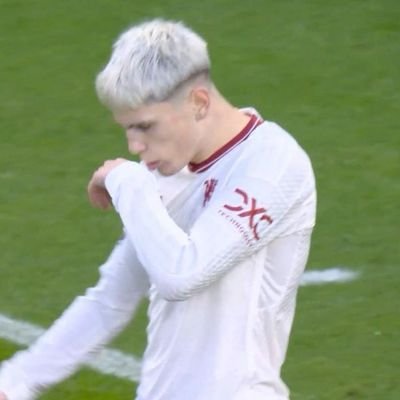 qe44p's profile picture. اجنبي الرياض اقابل المشتركين و الي ابيه اهم شي نضيف ومحترم 💋https://t.co/GtpUB4waW3