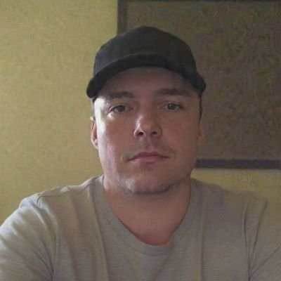 Justinfox313269's profile picture. 