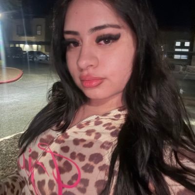 Sh3n1gam1's profile picture. 555