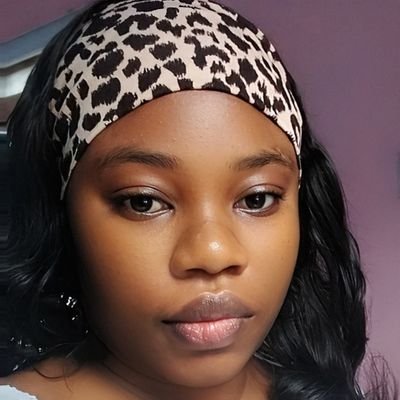 Achalugo_Chioma's profile picture. God's favourite daughter 🥰 /Catholic/Family-orientated/ My baby @sunshinemporium/ Do not DM except it is important/