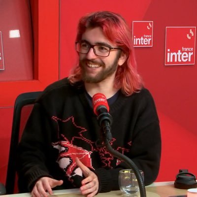 PafLeMeilleur's profile picture. Fan de doublage et de cinéma (mais pas relou). Streameur partenaire sur Twitch. Ex-monteur pour AlloCiné. 📧 : paflemeilleur@gmail.com