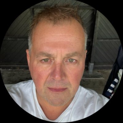 CraigCassells69's profile picture. mcfc fan 🩵