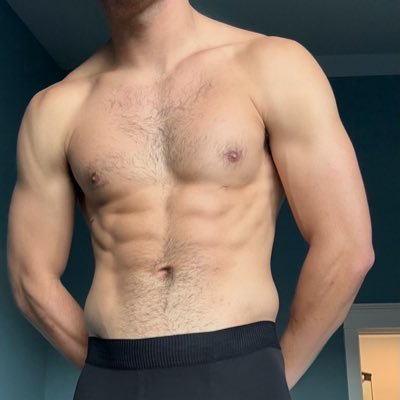 traininghimbo25's profile picture. Aspiring himbo who loves showing off, fried chicken, and long walks on the beach
