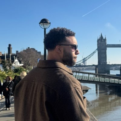 mylesjaxn's profile picture. Technically Non-Technical 🎯 | 2x Founder (Techstars ‘23) 🚀 | ex @Coinbase, @GoldmanSachs 🏦 | @RFootball #49 ⚔️ | Continuing my campaign against the humans 🛸