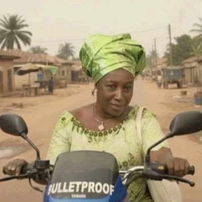 yourgistpartn3r's profile picture. i just dey roam about for here