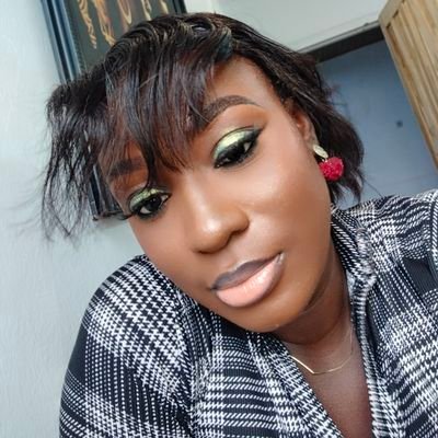 Tijesunimi20's profile picture. 