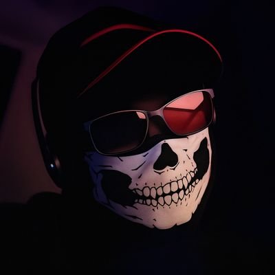 QuailWaffen's profile picture. 🏴󠁧󠁢󠁥󠁮󠁧󠁿 🇬🇧 + ☧