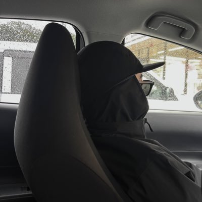 atoyrustamaka's profile picture. 