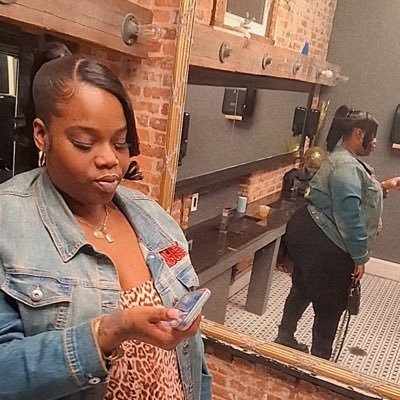 RespectMe_Tee's profile picture. Moon Child 🌙🐈‍⬛ I’m only here to joke & laugh , What you take seriously is on you. Stop being nosey 🤭