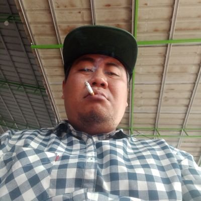 PresidenKopi's profile picture. Akun official President Republik Kopi. Dari kedai kopi ke kedai kopi.. 
#YNWA #Pas1000family 
ECEK ECEK HIDUP INI. NGOPI YANG BETOL.