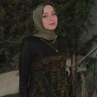 Ayaelkateb22's profile picture. 