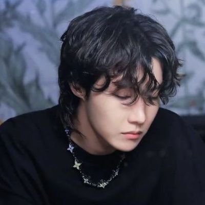 yoongi46736's profile picture. 