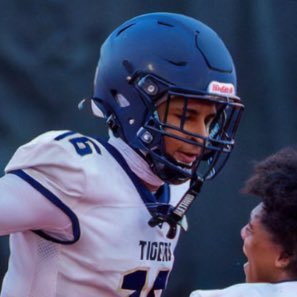 FarajiTucker2's profile picture. 2028 | 6'4 218 | TE/WR| Douglas County HS (GA) | My number: 404-664-5451| | 10 D1 offers