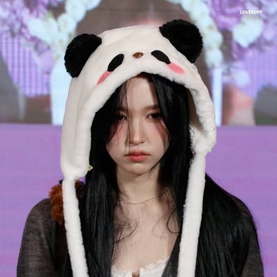 headempty_cams's profile picture. And if Karina said to do it, then you do it, honey!