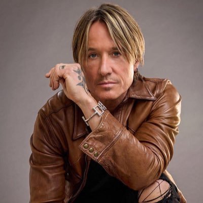 StevenTylerje's profile picture. Singer and Songwriter