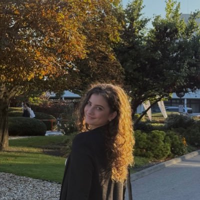 RTE61ALYA's profile picture. “Türk beklenendir, yolu gözlenendir”🇹🇷 #RecepTayyipErdoğan #Türkiye 🤘🤘🤘 instagram Sayfam: https://t.co/SGj2O6nNgw