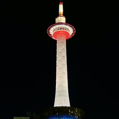 motosh_kitai's profile picture. 2025年10月から京都⇄草津 ＃通勤途中🫡 ＃京都タワー  ・気ままに投稿🤗 DM返信は期待しないでね🙇‍♂️