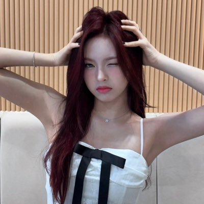 pureahy's profile picture. 