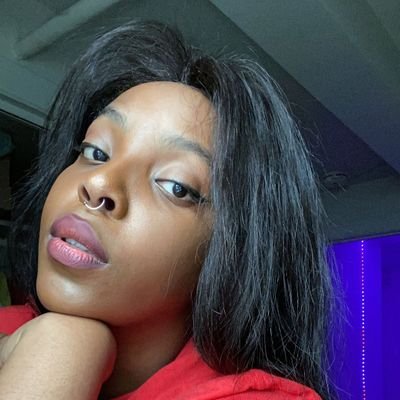 AlexAmichia00's profile picture. 🇳🇬
 Painter- Small tattoo artist - Illustrator - Twitch Streamer🟣 . Man City🩵